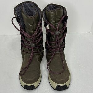 Tretorn Lace-Up Winter Boots 
 6.5
